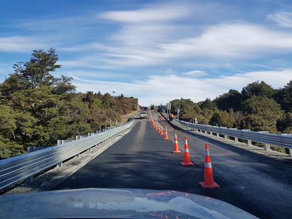 The finishing touches being completed on the Waihohonu Stream Bridge.