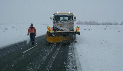 Snow ploughing SH80 near airport, Aoraki/ Mt Cook earlier today.