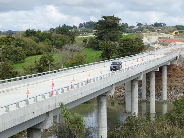 Second new bridge at Matakohe