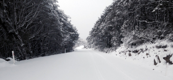 Snowy road at Arthur's Pass (8 Sept 2016)