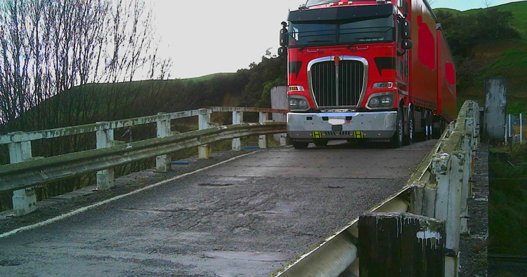 Overweight truck using Kopaki bridge