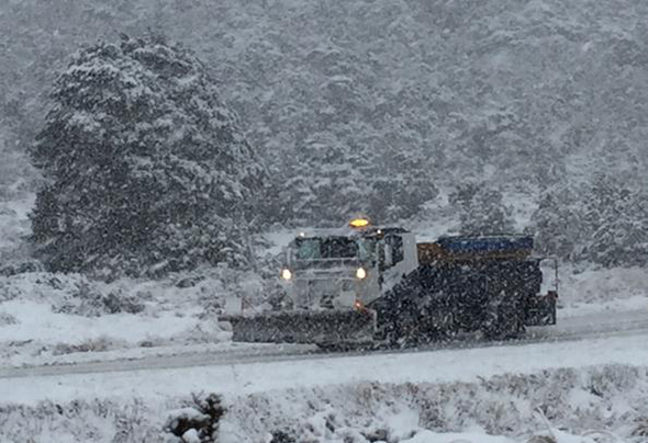 Snow clearing machine on the Lewis Pass.