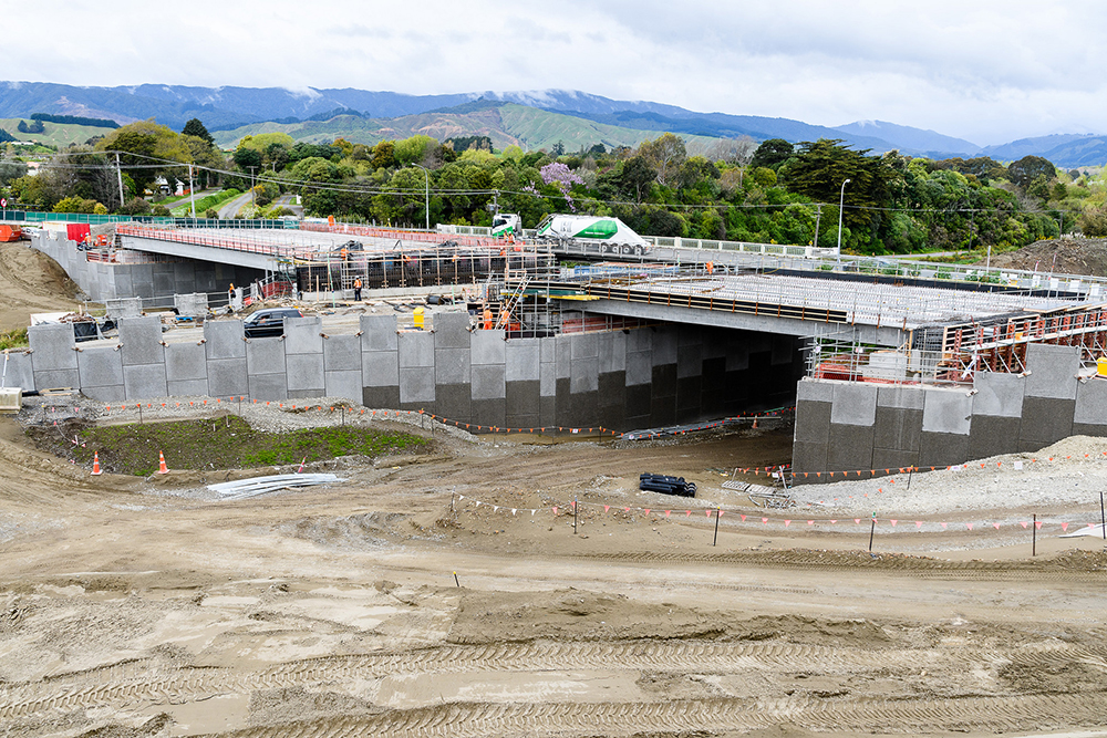 Progress being made on Bridges 2 and 3 north of Mil Road roundabout in Ōtaki