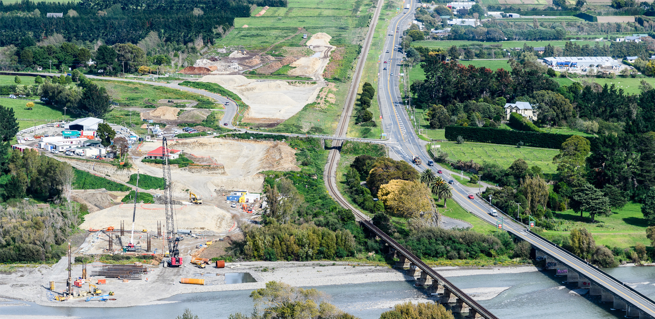 Construction of the new Ōtaki River Bridge