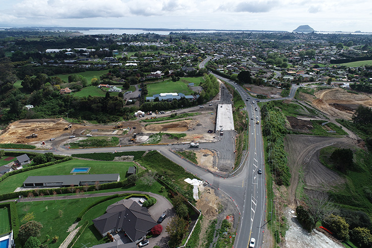 Cambridge Road Overbridge looking towards Bethlehem with Mauao in the distance - November 2023. 