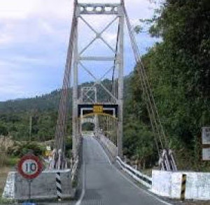 Karangarua suspension bridge